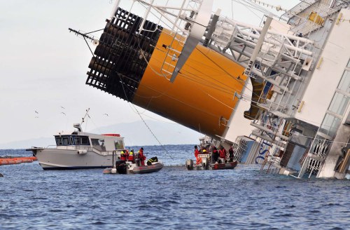 Cruise Ship Costa Concordia Runs Aground Off Giglio
