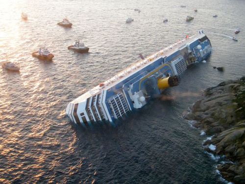 costa-concordia-off-coast